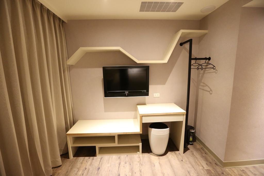 Central Hotel Taoyuan Buitenkant foto