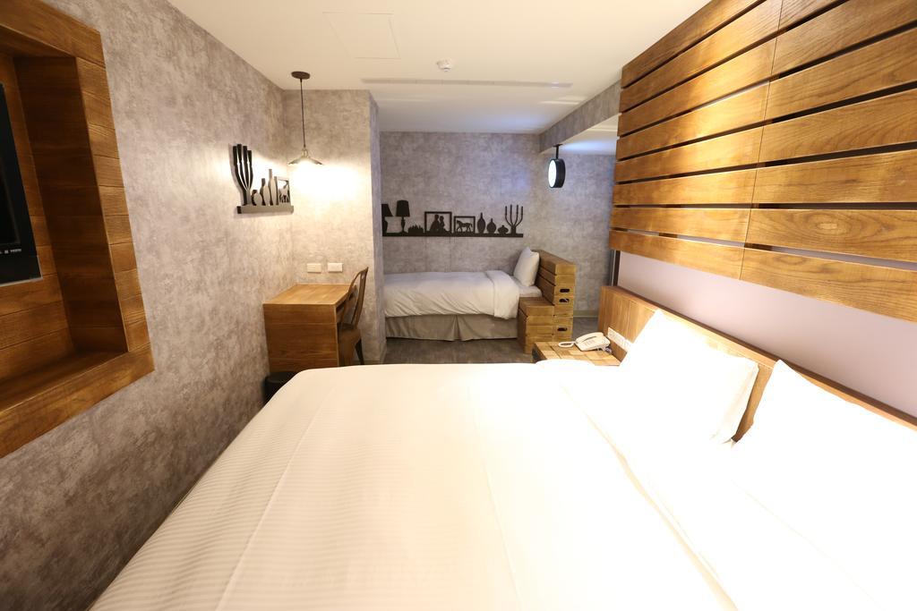 Central Hotel Taoyuan Buitenkant foto