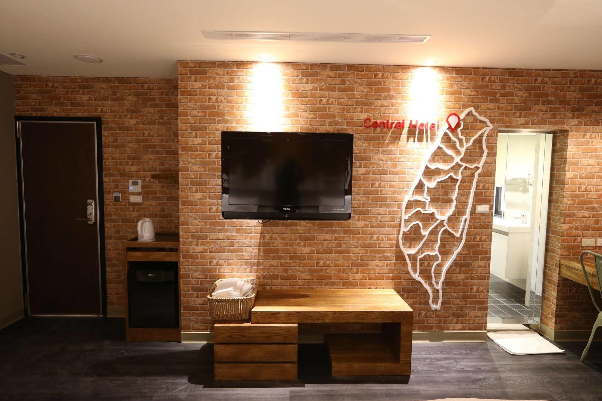 Central Hotel Taoyuan Buitenkant foto